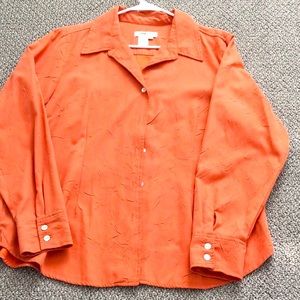 Coldwater Creek 88% polyester 12% nylon long sleeve top.